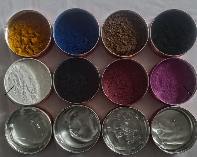 Placrylic plant-based eco paint Plycrylic paint pigments and plant-gel medium, a sustainable, plant-based artists paint.